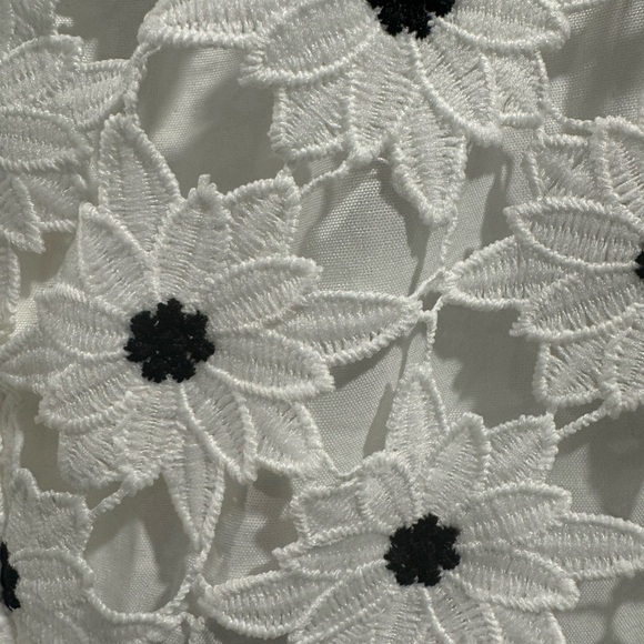 Vici Lace Floral Dress - Small - Picture 3 of 5